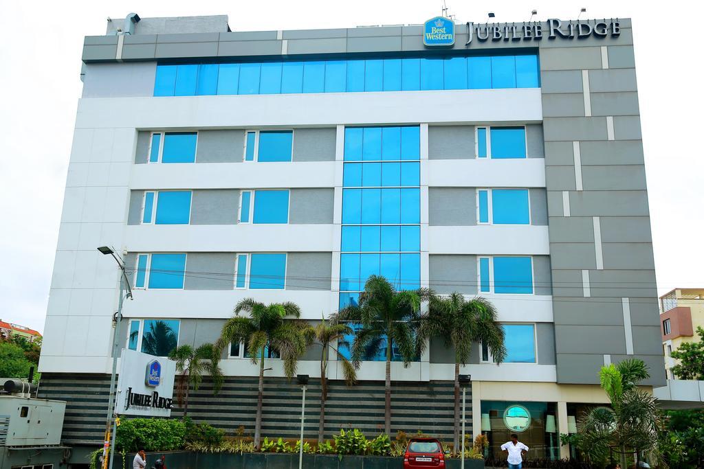 Best Western Jubilee Ridge Hyderabad Exterior foto